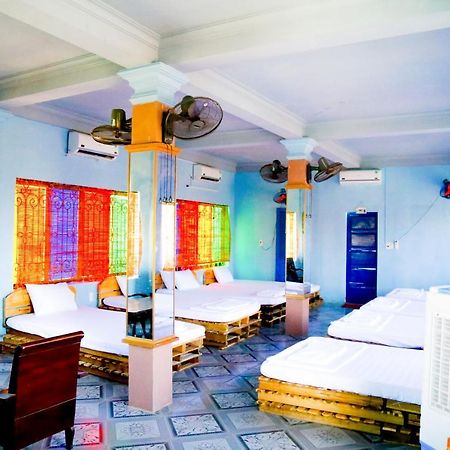 Adp Homestay & Coffee Ðồng Hới Buitenkant foto