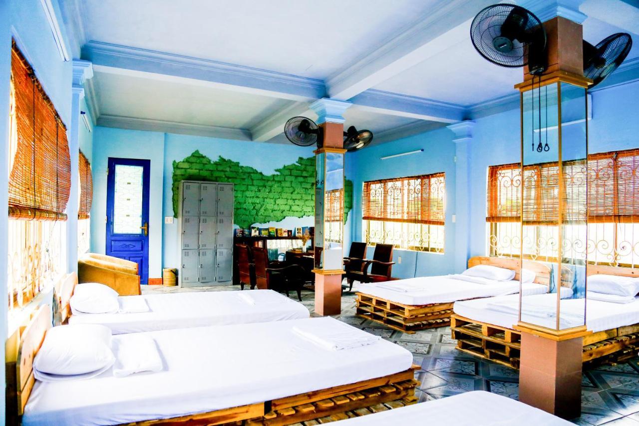 Adp Homestay & Coffee Ðồng Hới Buitenkant foto