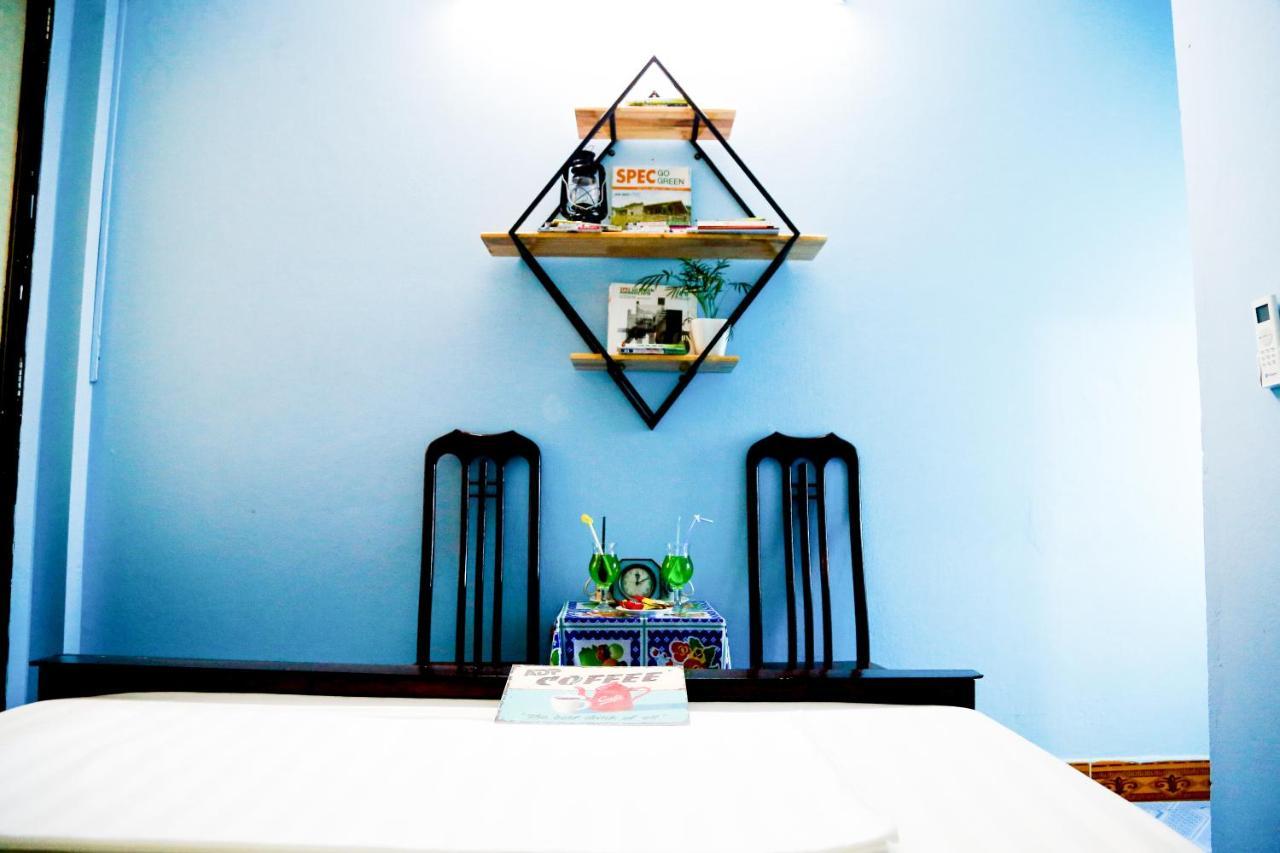 Adp Homestay & Coffee Ðồng Hới Buitenkant foto