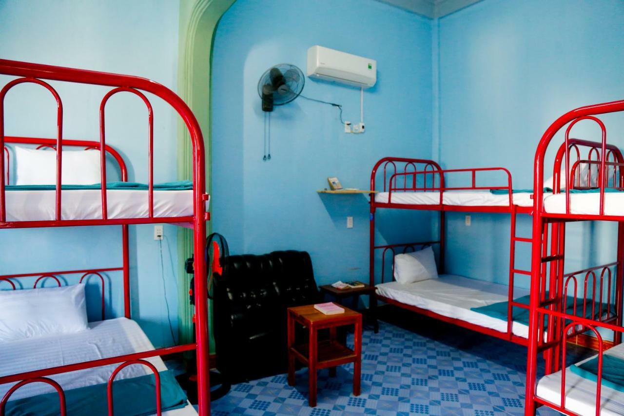 Adp Homestay & Coffee Ðồng Hới Buitenkant foto