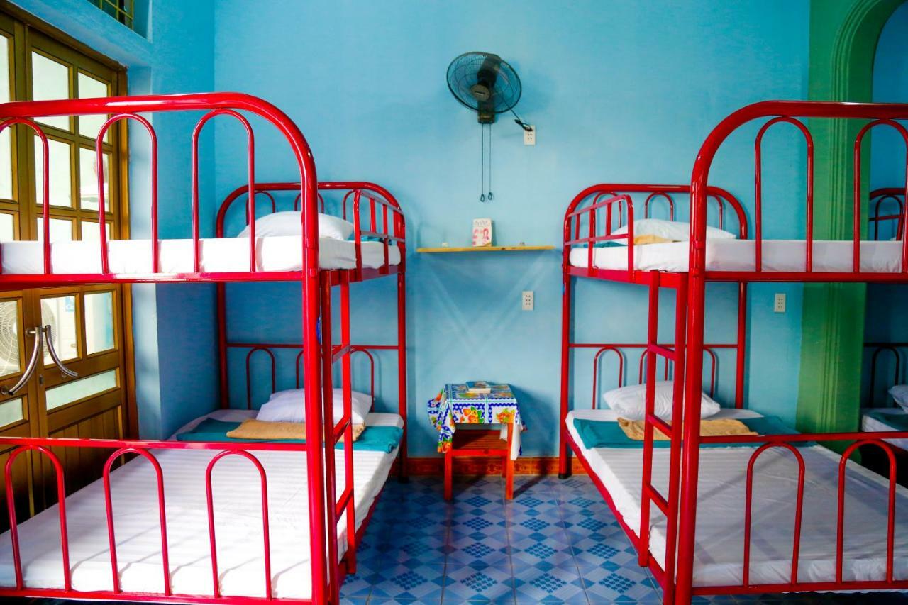 Adp Homestay & Coffee Ðồng Hới Buitenkant foto