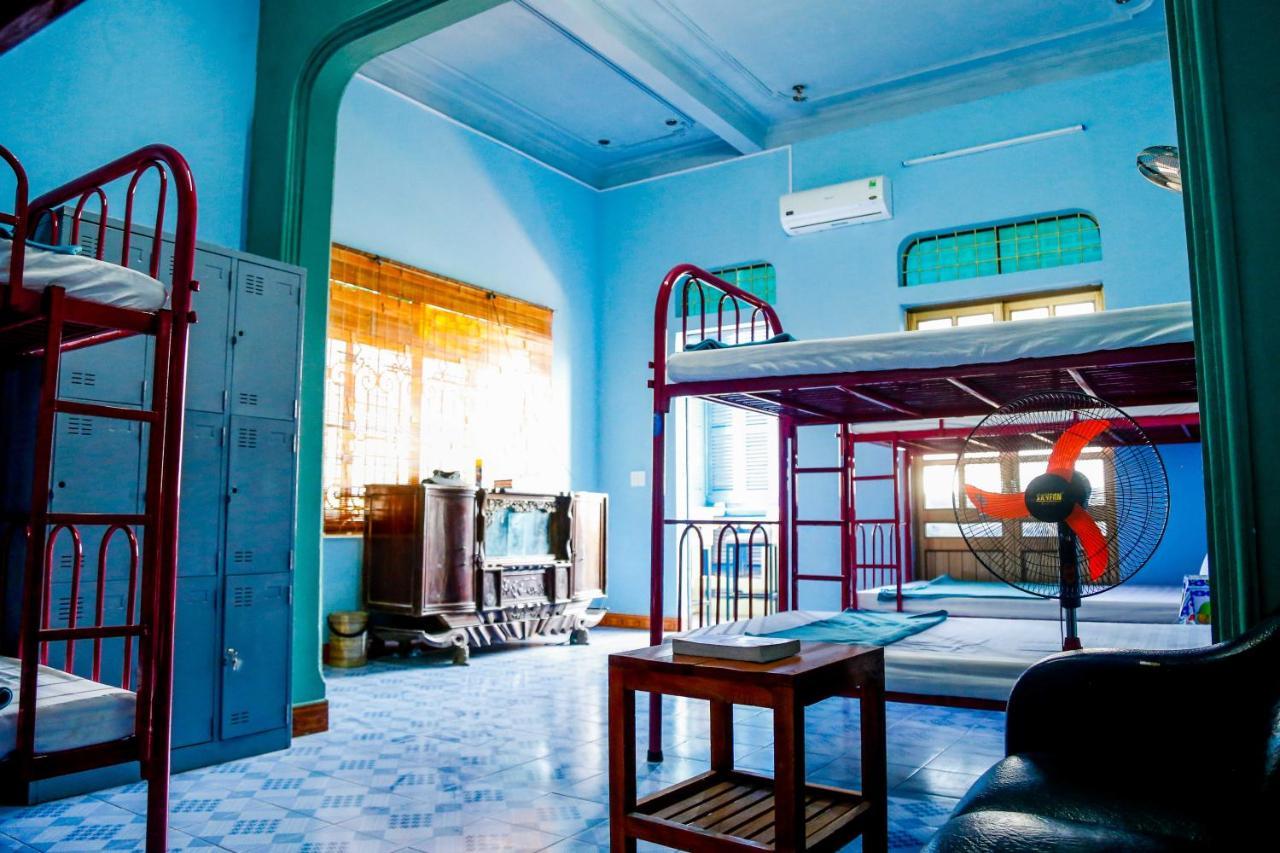 Adp Homestay & Coffee Ðồng Hới Buitenkant foto