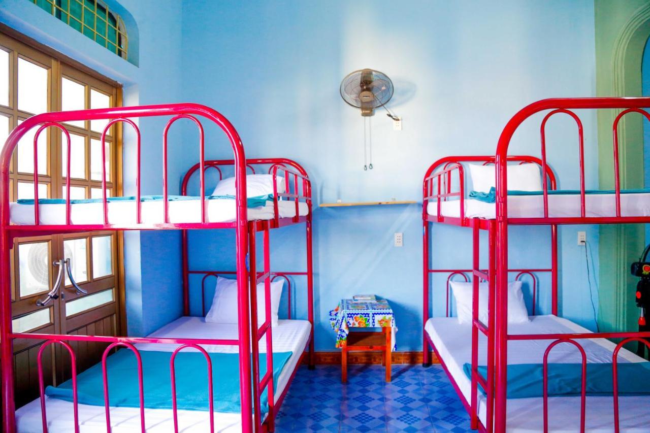 Adp Homestay & Coffee Ðồng Hới Buitenkant foto